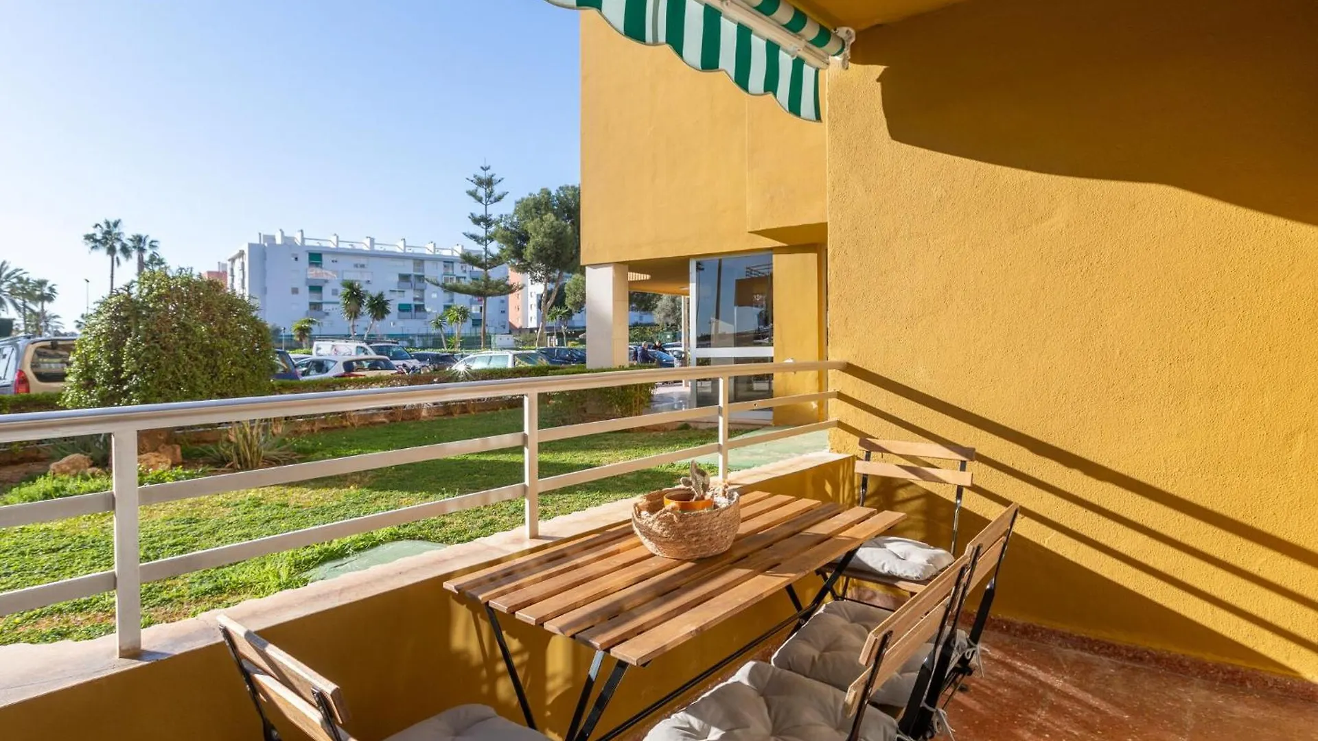 Feriehus Bajamar De Calaflores - Apartment With Free Wifi La Cala Del Moral Spanien